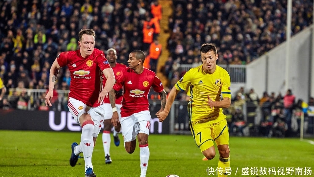 格兰足球的 格兰足球的