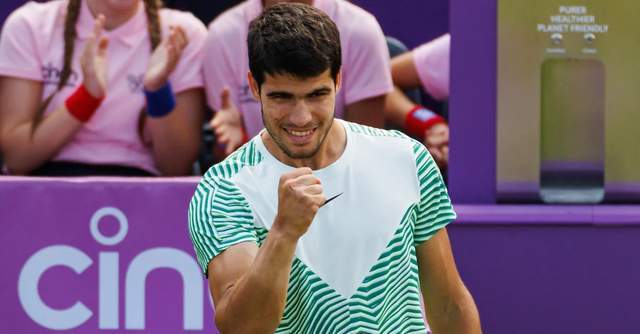 了他与左膝 了他与左膝